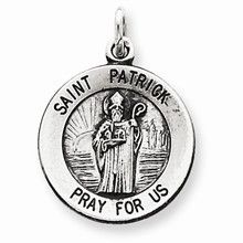 Saint Patrick Medal, Charm in Sterling Silver Surf Jewelry, Charms For Bracelets, Happy St Patricks Day, Luck Of The Irish, St Pattys Day, Saint Patrick, Fine Jewelry Gift, Antique Finish