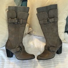 Born Yolanda Boot In Grey. New In Box! Bought And Never Worn. Stored In Closet In Original Box. Paid $160. Soft, Sueded Leather. Dust Bag Included. Smoke-Free. So Pretty! Gray Boots, Grey Boots, Born Shoes, Brown Boots, Shoes Heels Boots, So Pretty, Shoes Women Heels, Leather Boots, Heeled Boots