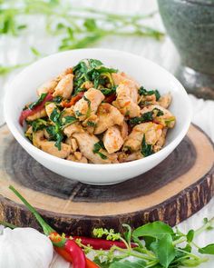 Thai Holy Basil Chicken  Pad Kraprao Gai Fried Seafood, Asian Stir Fry, Basil Recipes, Chicken Appetizers, Leftover Turkey Recipes, Spicy Thai, Basil Chicken, Japanese Recipes, Savoury Recipes