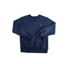 VINTAGE 90s NIKE JUMPER NAVY @HOMEBOYSTORE FRESH IN ♻️ @HOMEBOYSTORE  FOLLOW @HOMEBOYSTORE FOR FREE 🇬🇧 SHIPPING AND BUNDLE DISCOUNTS A VINTAGE NIKE ESSENTIAL THIS SUPER SOFT COSY AND NAVY CREW NECK CLASSIC HEAVY WEIGHT JUMPER BY NIKE SIZE MEDIUM  PRE LOVED TOP QUALITY CONDITION  * VINTAGE BLACK IN STORE ALSO  PM IF INTERESTED  @depop @homeboystore #vintagenike #homeboystore #vintagenike #vintagestore Nike 1990 Hoodie, Nike Vintage Crewnecks, Pull Nike, Pull Bleu Marine, Outfit Navy, Nike Jumper, Navy Jumper, 90s Nike, Oversized Jumper