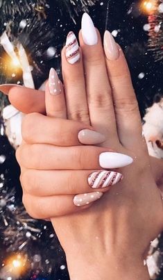 Nails Easter, Tree Heart, Cute Christmas Nails, Christmas Nails Easy, Smink Inspiration, Easter Tree, Festival Nails