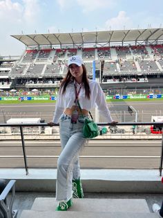 Formula 1 outfit ideas and inspo. Mexico GP’22 Us Grand Prix Outfit, Austin Gp F1 Outfit, Formula 1 Outfit Women Miami, Formula 1 Outfit Women Mercedes, Formula 1 Paddock Outfit, F1 Wags Style, Racing Inspired Outfit, Rally Outfit Woman