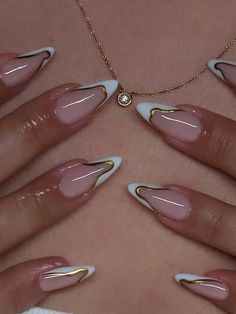 Natural Nail Ideas Designs, Cute Almond Shaped Acrylic Nails, Md Nails Ideas, Girly Nail Art Designs, Gel X Apres Nails, French Tip Nails Round Shape, Gel X Nail Ideas Simple, Cute Grad Nails, Medium Nails White