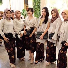 Kondangan Outfit, Kebaya Lace, Wedding Guest Formal