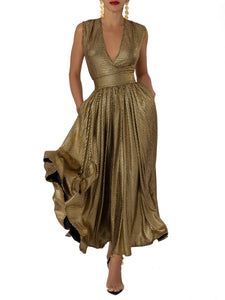 Gold Pleated Cocktail Dress, Gold Dress For Wedding Guest, Gold Mermaid Dress, Gold Outfits, Uzun Boy, Gold Midi Dress, Gold Jumpsuit, Gold Wedding Dress, Gold Skirt