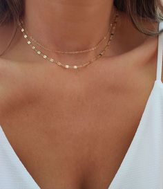 Dainty Gold Jewelry Necklaces, Double Gold Necklace, Simple Necklace Layering, Minimalist Gold Jewelry Necklaces, Summer Gold Necklace, Simple Dainty Necklace, Stackable Gold Necklaces, Double Necklace Gold, Simple Gold Accessories