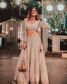 Chikankari Lehenga, White Lehenga, Diwali Outfits, Indian Lehenga Choli, Indian Outfits Lehenga, Nikkah Dress, Designer Bridal Lehenga, Traditional Indian Outfits, Indian Gowns Dresses