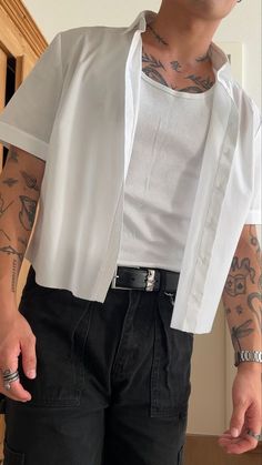 Switzerland Style, Men Stylish Dress, Street Fashion Men Streetwear, Guys Clothing Styles, Mens Outfit Inspiration, Aesthetic Tattoo, Cool Outfits For Men