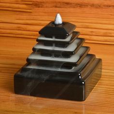 temple incense burner Feng Shui Decor, Meditation Altar, Sandalwood Incense, Ceramic Incense Holder, Buddha Zen, Backflow Incense, Glaze Ceramics, Incense Holders, Incense Cones