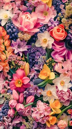 a bunch of flowers that are in the middle of some kind of wallpapers