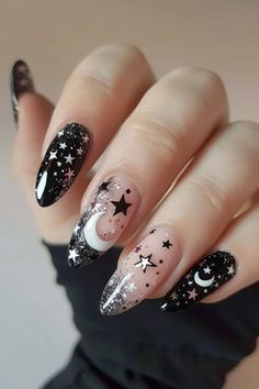 Craving a splash of creativity on your fingertips? If you’re tired of scrolling through endless nail design options that just don’t speak to your soul, then it’s time to embrace the enchanting world of boho Witch Nails, Boho Nails, Moon Nails, Star Nails, Dream Nails, Gorgeous Nails, Perfect Nails, Halloween Nails