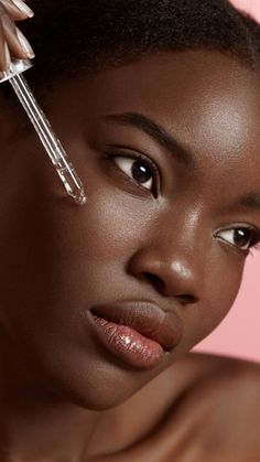 Fortunately, skin-care experts have shared their tips on how to layer serums effectively to get the most out of your skincare routine, and today, I'm sharing Black Skin Care, Natural Glowing Skin, Saggy Skin, Skin Serum, Gel Moisturizer, Facial Oil, Even Skin Tone, Face Oil, Facial Cleanser