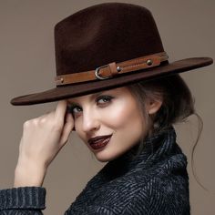 Color : Brown Size : One Size Material : 100% Polyester Buckle Faux Leather Band Panama Hat Elegant Brown Fedora For Fall, Chic Adjustable Brown Fedora, Chic Brown Winter Hats, Chic Brown Felt Hat For Winter, Chic Brown Hat For Fall, Chic Brown Fall Hat, Brown Wide Brim Felt Hat For Fall, Brown Flat Brim Fedora For Fall, Trendy Leather Hat For Fall