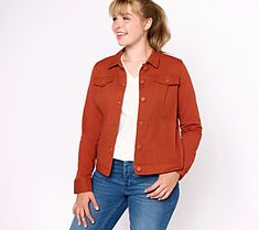 She just gets it. Kim Gravel knows a layering piece has to move with the rest of you -- and this twill jacket understood the assignment! It's right on trend with its jean jacket vibe, but it has to be comfortable, too (or it'll just sit in your closet taking up valuable real estate). What's the secret? Knit sleeves and back. (What?? Yes.) Now you can freely move throughout your activity-filled day without feeling restricted. Wear it indoors to transition those summer maxis or tees and tanks. Or Understood The Assignment, Kim Gravel, Twill Jacket, Long Knit, Knit Sleeve, Summer Maxi, Blazer Fashion, Layering Pieces, For Today