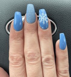 Blue Snowflake Nails Perfect for the Holidays and Winter Season - Cassidy Lucille Navy Blue Nail Polish, Navy Nail Polish, Dark Blue Nail Polish, Cobalt Blue Nails, Silver Nail Polish, Blue And White Nails