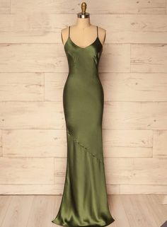 #olivegreenpromdresses #promdressesunder100 #promdressesolivegreen #dressesforwomen Slim Green Dress, Olive Green Floor Length Dress, Prom Dresses Simple Elegant Classy, Funky Prom Dress, Army Green Prom Dress, Green Long Dress Outfit, Long Green Silk Dress, Green Silk Prom Dress, Indie Prom Dress