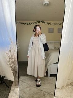 Casual modesty. Spring outfit inspired. Summer outfit inspo Outfit Inspired Summer, Hooded Cardigan Outfit, Modest Christian Clothing, Modest Spring Outfits, Modest Fall Outfits, Church Fits, Modest Outfit Ideas, Modesty Outfits, Modest Outfit