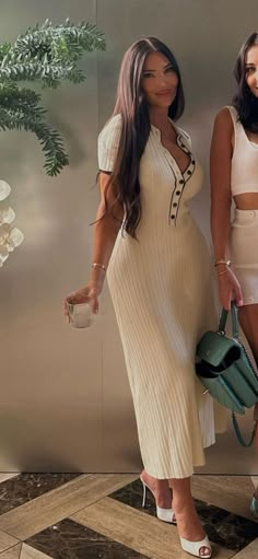 Feminine Classy Aesthetic, Dinner Ootd Classy, Classy Chic Dress Outfits, Grad Guest Outfit Ideas, Elegant Attire Classy Outfits, Chic Classy Summer Outfits, Old Mom Aesthetic Outfit, Elegant Young Woman Style, Warm Classy Outfits