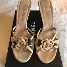 Chanel Open Toe Suede Mules With Chanel Flower And Ribbon Chanel Old Fashion, Luxury Cream Heels For Spring, Luxury Beige Heels For Spring, Luxury Beige Spring Heels, Designer Suede Heels For Spring, Luxury Suede Sandals For Spring, Mules Chanel, Vintage Mules, Chanel Mules