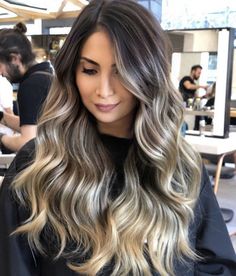 Bayalage On Brunette, Bayalage Brunette Blonde, Hair Blonde Ideas, Brunette Bayalage, Brown Bayalage Hair, Dark Brown To Blonde Balayage, Bayalage Brunette, Bayalage Hair, How To Bayalage Hair