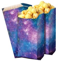 PRICES MAY VARY. What You Get: package come with 100 pieces of galaxy theme popcorn bags; Each galaxy party favor bag has vivid color and dreamy design, ideal for creating a dreamy celebratory atmosphere for your kids' birthday party or summer holiday party Space Galaxy Design: each space theme goodie bag features beautiful and bright starry sky theme patterns, full of mysterious space theme party atmosphere, exquisite and easy to attract people's attention, making your packaged food look more d Outer Space Party Favors, Movie Party Decorations, Treat Bags For Kids, Space Party Favors, Paper Popcorn, Space Party Decorations, Galaxy Party, Sweet Popcorn, Space Theme Party