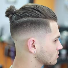 Hairstyles For Teenage Guys, Hear Style, Top Knot Hairstyles, Men Haircut Styles, Men Hairstyles