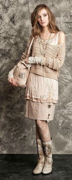 . Fairytale Fashion, Mori Girl, Neutral Fashion, Mode Inspiration, Vintage Boho