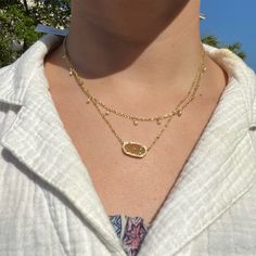 Pretty Taupe Stone Good Length Nwt Double Layered Cute Necklace Layering, Kendra Scott Layering Necklaces, Kendra Scott Necklace Stack, Kendra Scott Necklace Layering, Layering Kendra Scott Necklaces, Jewelry Stack, Jewelry Kendra Scott, Necklace Combo, Accessory Inspo