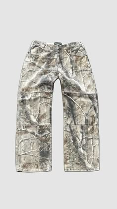 Baggy Camo Pants, Camp Pants, Youtuber Dr, Recycled Outfits, Dream List, Type Shi, Streetwear Pants, Aesthetic Streetwear, Xmas List