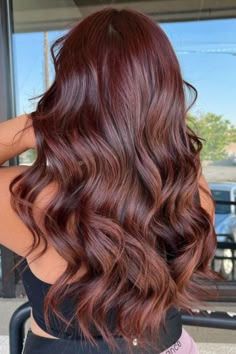 Deep Chocolate Brown Hair Color, Chocolate Auburn Hair, Auburn Hair Color Ideas, Deep Auburn Hair, Auburn Hair Color, Dark Auburn Hair, Mahogany Hair, Rambut Brunette