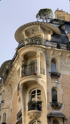 an ornate building with balconies and balconyes