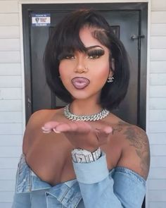 Bob Bangstyle Hair Black Women, Bob 2024, Bob Wig For Black Women, Bobs Hairstyles, Quick Weaves, Honey Brown Hair, Natural Hair Short Cuts, Sew In Hairstyles, Blonde Bob Hairstyles