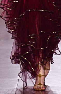 Marchesa Spring, Blue Dream, Burgundy Wine, Burgundy And Gold, Red Aesthetic, Marchesa, Color Of The Year, Up Girl