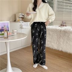 S: Hip: 98 cm Thigh: 56 cm Length: 95 cm M: Hip: 102 cm Thigh: 58 cm Length: 97 cm L: Hip: 106 cm Thigh: 60 cm Length: 99 cm XL: Hip: 110 cm Thigh: 62 cm Length: 101 cm Hello Kitty Pajamas, Fashion Trousers, Pajamas Pants, Casual Home, Flannel Pajamas, Hello Kitty, Pajamas, Kitty, Trousers