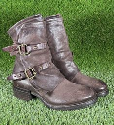 🔥AS98 Boots ‘Chilly’ Leather Distressed Zip Moto Grunge || Sz 37 (US 6.5-7)  | eBay As98 Boots, Grunge Boots, Modern Vintage, Dress Shoes, Boots, Sneakers, Outfit Inspo, Best Deals, Leather