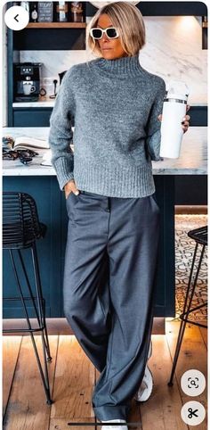 Grey Monochrome Outfits For Women, Sarah Harris Style 2024, Sneakers For Work Outfits, The Row Street Style, 2024 Fall Street Style, La Street Style 2024, Autumn Winter Street Style 2024, 2025 Street Style, 2025 Styles For Women