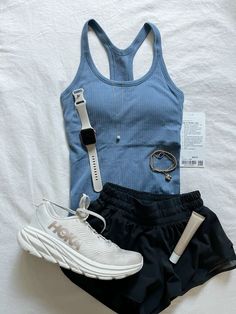 Active Outfit Ideas, Lululemon Outfit Running, Lulu Fits Aesthetic, College Outfits Hot Weather, Running Outfits Aesthetic, School Outfits Athletic, Xc Outfits, Cute Athletic Outfits For Summer, Lululemon Summer Outfit