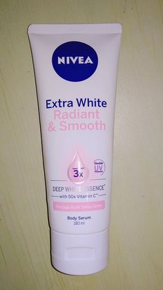 Homemade Skin Lightening Remedies Nivea Extra White, Face Skin Care Routine, Skin Lightening Cream, Diy Skin Care Routine, Natural Face Skin Care, Good Skin Tips, Basic Skin Care Routine