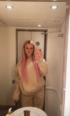 Purple Blonde Hair, Soccer Hair, Perfect Blonde Hair, Light Pink Hair, Pink Blonde Hair, Semi Permanent Hair Dye, Cute Hair Colors, Brunette Hair With Highlights