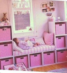 Can't stand toys and books everywhere in your house? Try these 34 toy storage ideas & kids room organization hacks to transform your kids' messy room. Diy Girls Bedroom, Girls Playroom, Teen Girl Bedroom, Messy Room, Kallax Ikea, Kids Room Organization, Room Remodel, Toddler Bedrooms