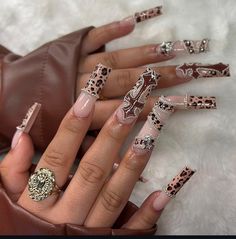 Brown Fall Acrylic Nails, Brown Y2k Nails, Ongles Y2k, Fall Bling Nails, College Nails, Poppin Nails, Bday Nails, Custom Nails