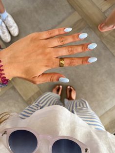 Nantucket Nails, Cape Cod Nails, Solid Color Nails Summer, Solid Color Nail Ideas, Teen Nails, Violet Nails, Solid Color Nails, Summery Nails, Casual Nails