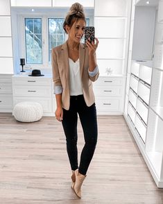 Casual Work Attire, Casual Work Outfits Women, Look Formal, Business Outfits Women, Business Casual Work, Business Casual Outfits For Women