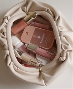 A Blessed Sunday, Beauty Content Creator, Have A Blessed Sunday, Everyday Bag Essentials, Dior Lip Glow, Beauty Content, Dior Lipstick, Makeup Bag Essentials, Pink Lifestyle