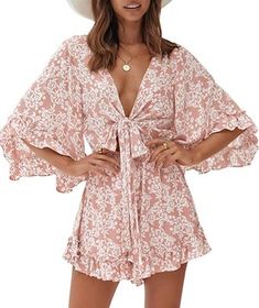 Mexico Vacation Outfits To Wear In Cancun — serenaajoyce Summer Jumpsuit Short, Floral Print Rompers, Mini Dress Fashion, Cute Rompers, Pink Ruffle, Jumpsuit With Sleeves, Floral Jumpsuit, Ruffle Shorts, Floral Ruffle