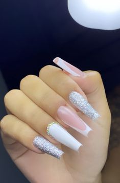 Dj Blakes, Purple Acrylic Nails, Winter Nails Acrylic, Pearl Nails, Glamour Makeup, Beautiful Nail Designs, Long Acrylic Nails, Winter Nails, Stylish Nails