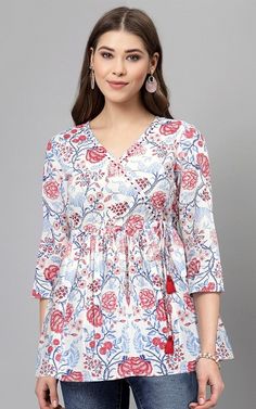 Cotton Wrap V Neck Top Short Top Patterns For Women, Cotton Printed Short Kurtis Design, Short Kurta For Women Fashion Styles, Printed Top Designs For Women, Short Printed Kurti Designs, Indian Kurti Designs Casual Cotton Tunic Tops, Printed Short Kurtis For Jeans, Cotton Jeans Tops, Short Tunics For Women