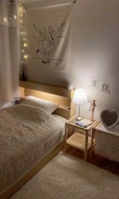 a bed room with a neatly made bed