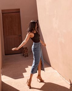 Denim Skirt Outfits, Denim On Denim, Long Denim Skirt, Fashion Goals, Outfit Jeans, Cooler Look