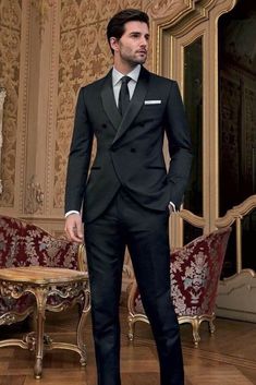 12 Classy Outfits for Guests to Wear to a Black Tie Wedding Black Suit Summer Wedding, Men Suits Black, Groom Tuxedo Wedding, Black Tuxedo Suit, Summer Wedding Suits, Grooms Men, Black Suit Men